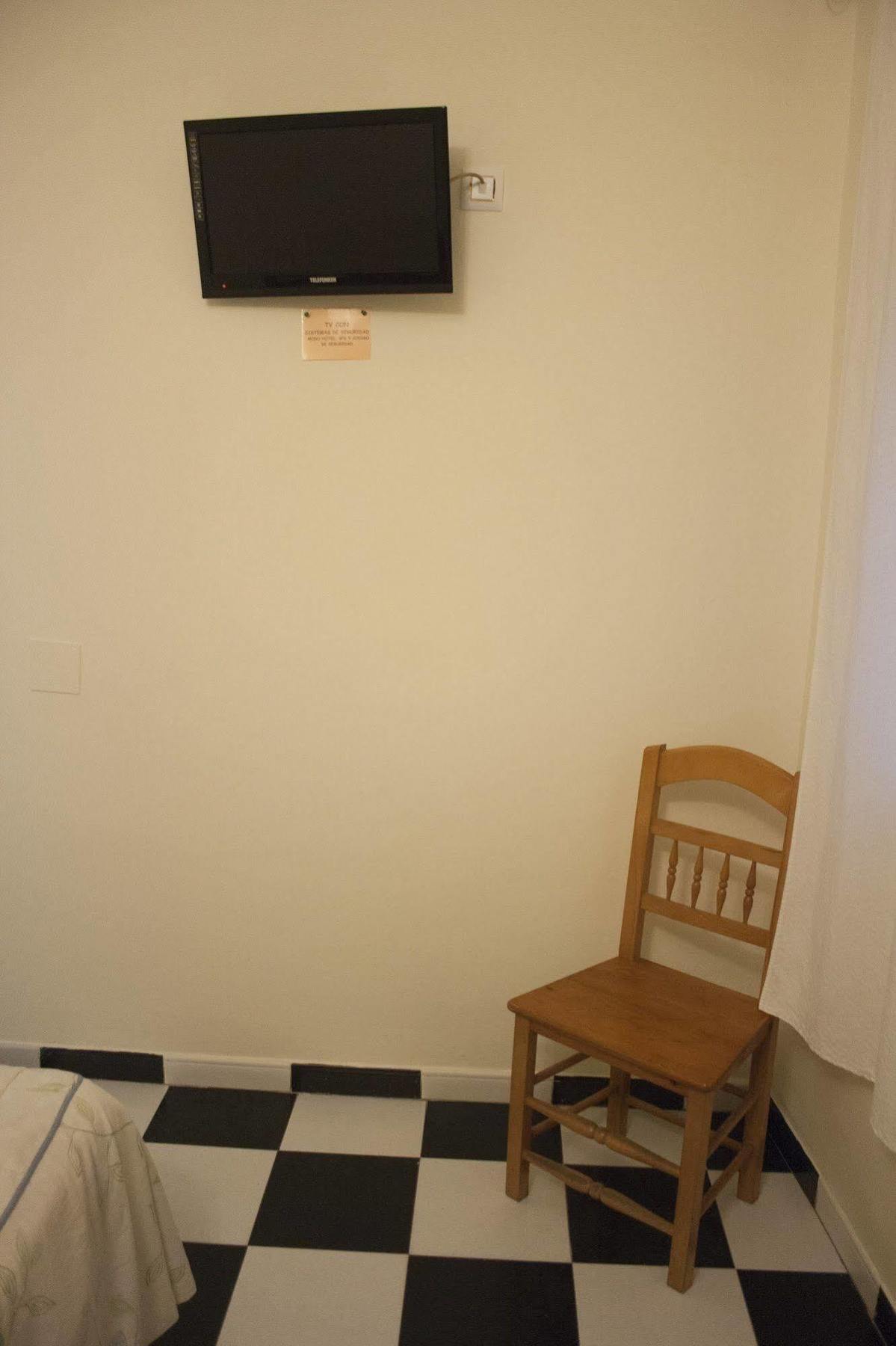 Hostal El Emigrante Dos Hermanas Ngoại thất bức ảnh