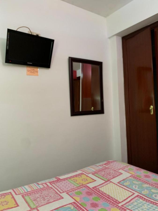 Hostal El Emigrante Dos Hermanas Ngoại thất bức ảnh