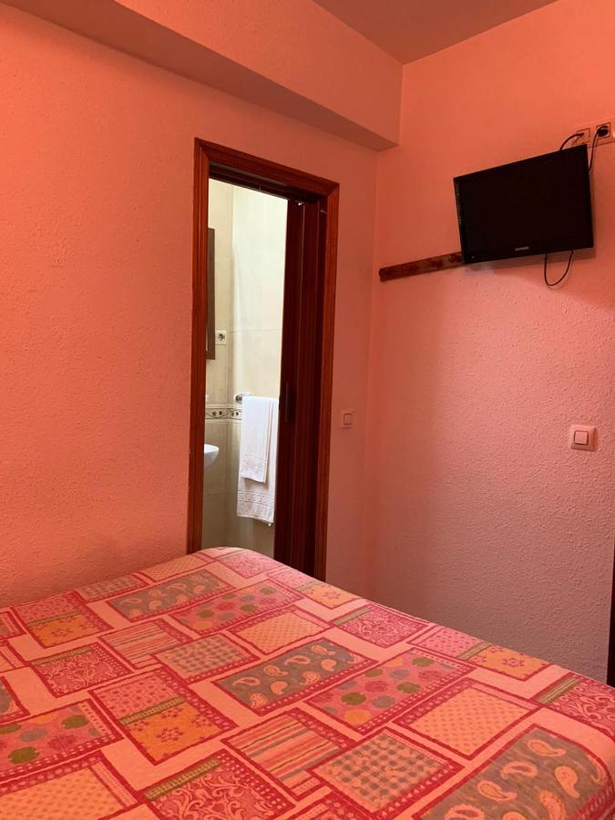Hostal El Emigrante Dos Hermanas Ngoại thất bức ảnh