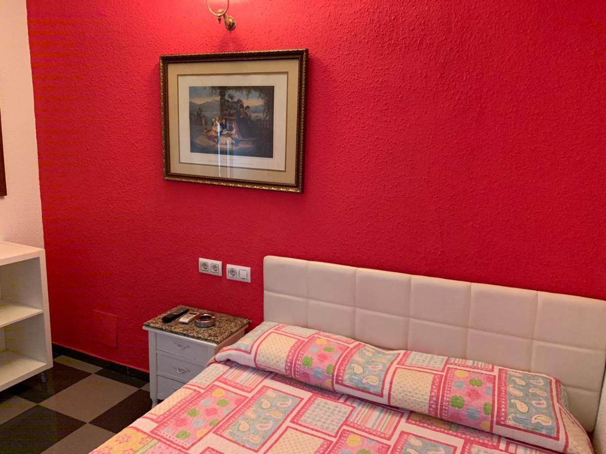 Hostal El Emigrante Dos Hermanas Ngoại thất bức ảnh