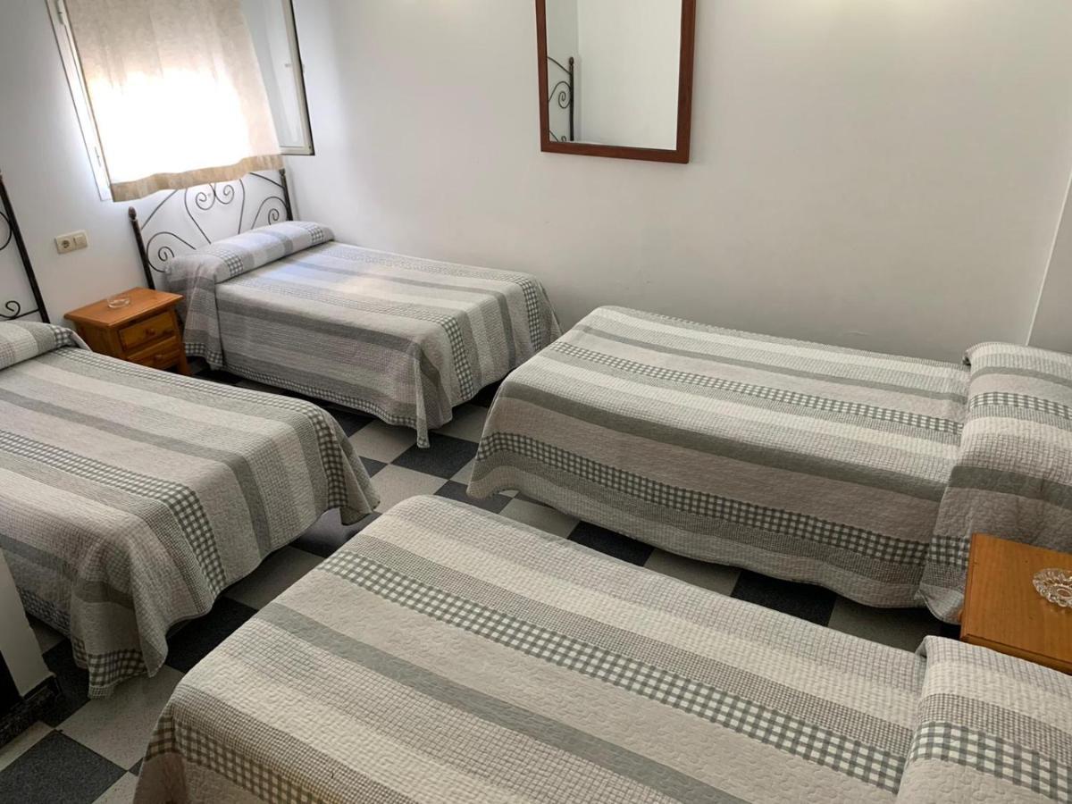 Hostal El Emigrante Dos Hermanas Ngoại thất bức ảnh